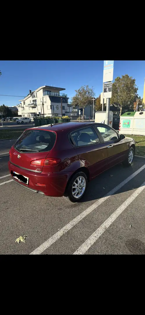 Alfa Romeo 147 1,9 JTD Distinctive - 2