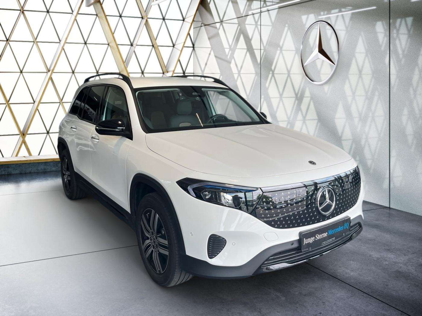 Mercedes-Benz EQB