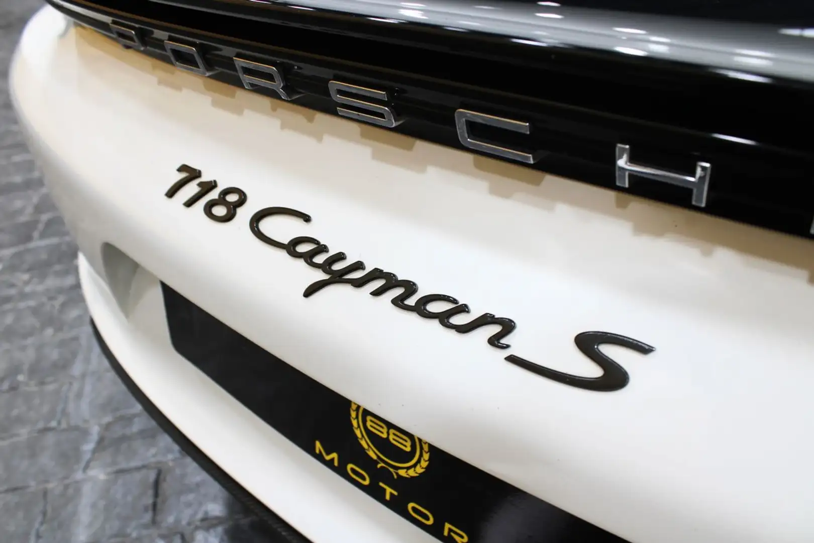 Porsche Boxster Cayman S Weiß - 2