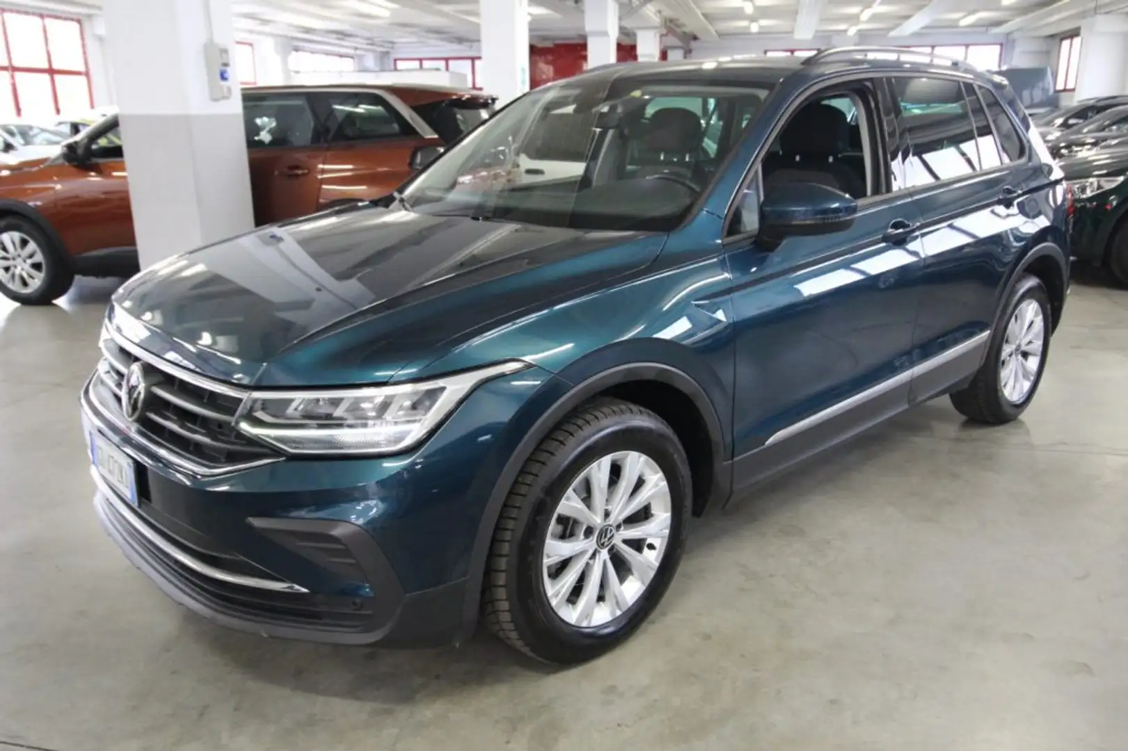 Volkswagen Tiguan 2.0 TDI 150 CV SCR DSG Life Blu/Azzurro - 2