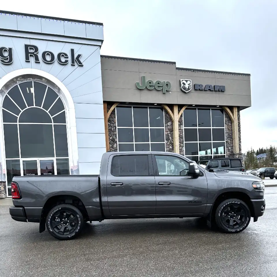 RAM 1500 снимка RAM 1500