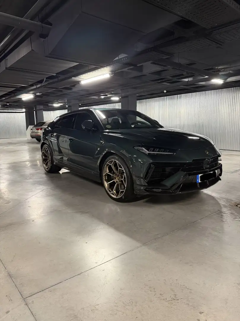 Lamborghini Urus Lamborghini Urus Performante - 1