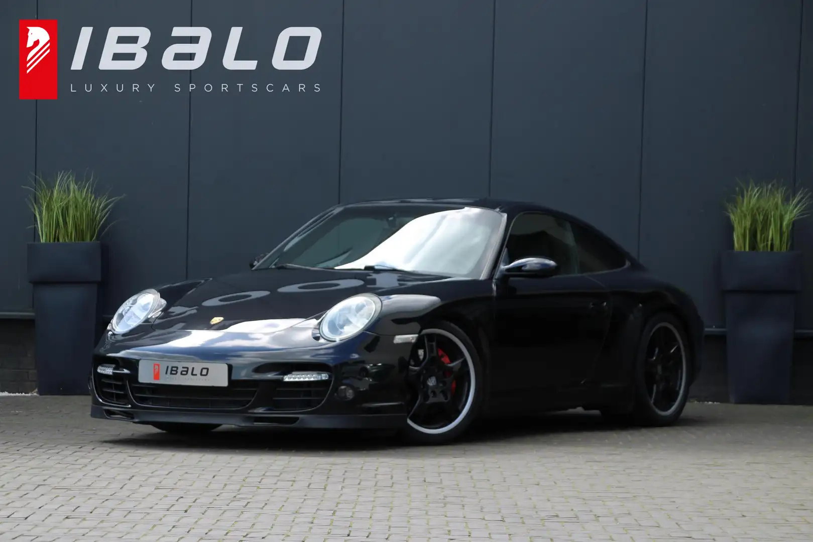 Porsche 997 3.8 Carrera S (997) 355pk | BTW-auto | Turbo-Front Schwarz - 1