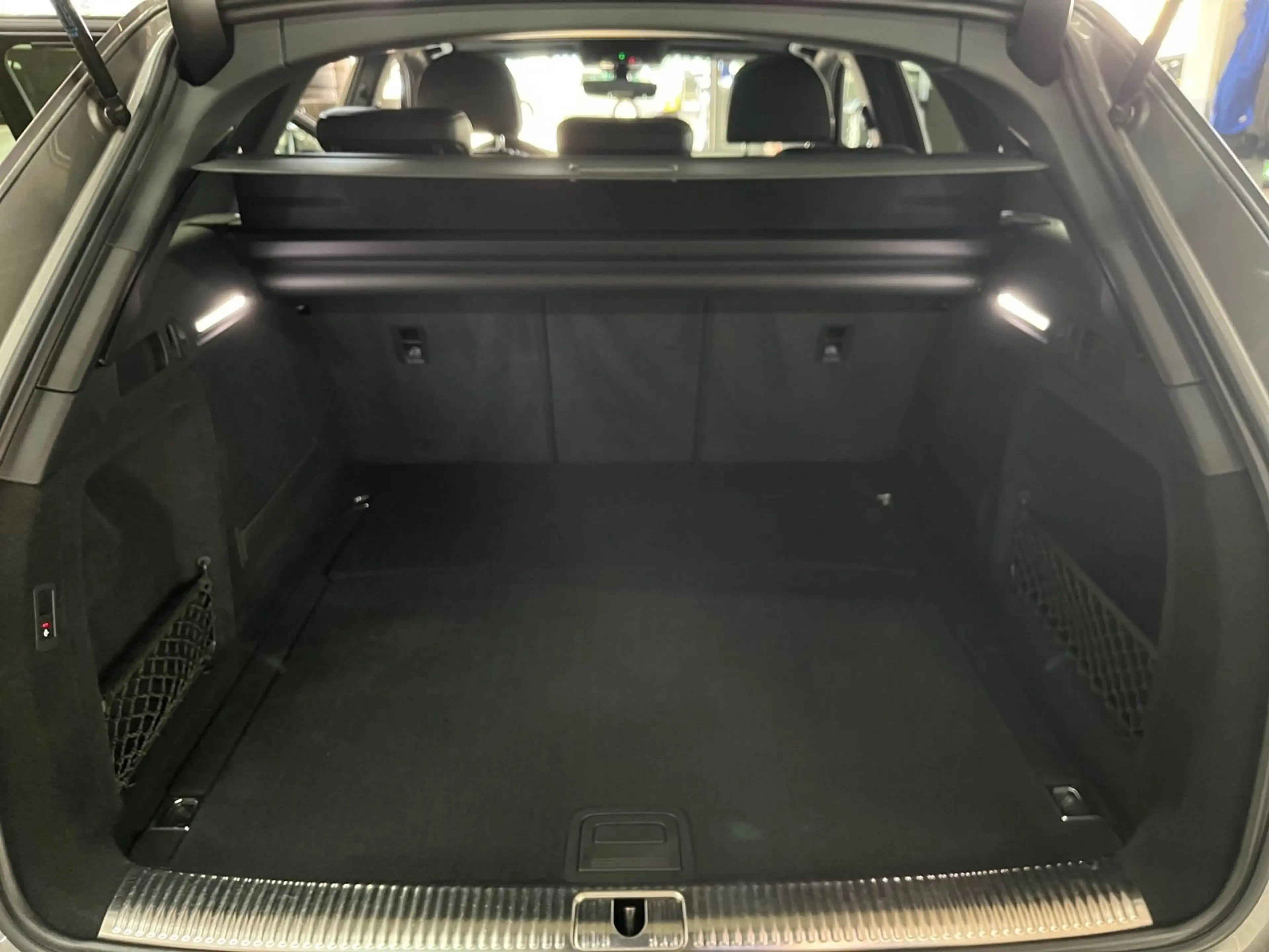 Audi A4 allroad A4 allroad 45 TDI Business+Tour+StadtPaket AHK P — photo 11
