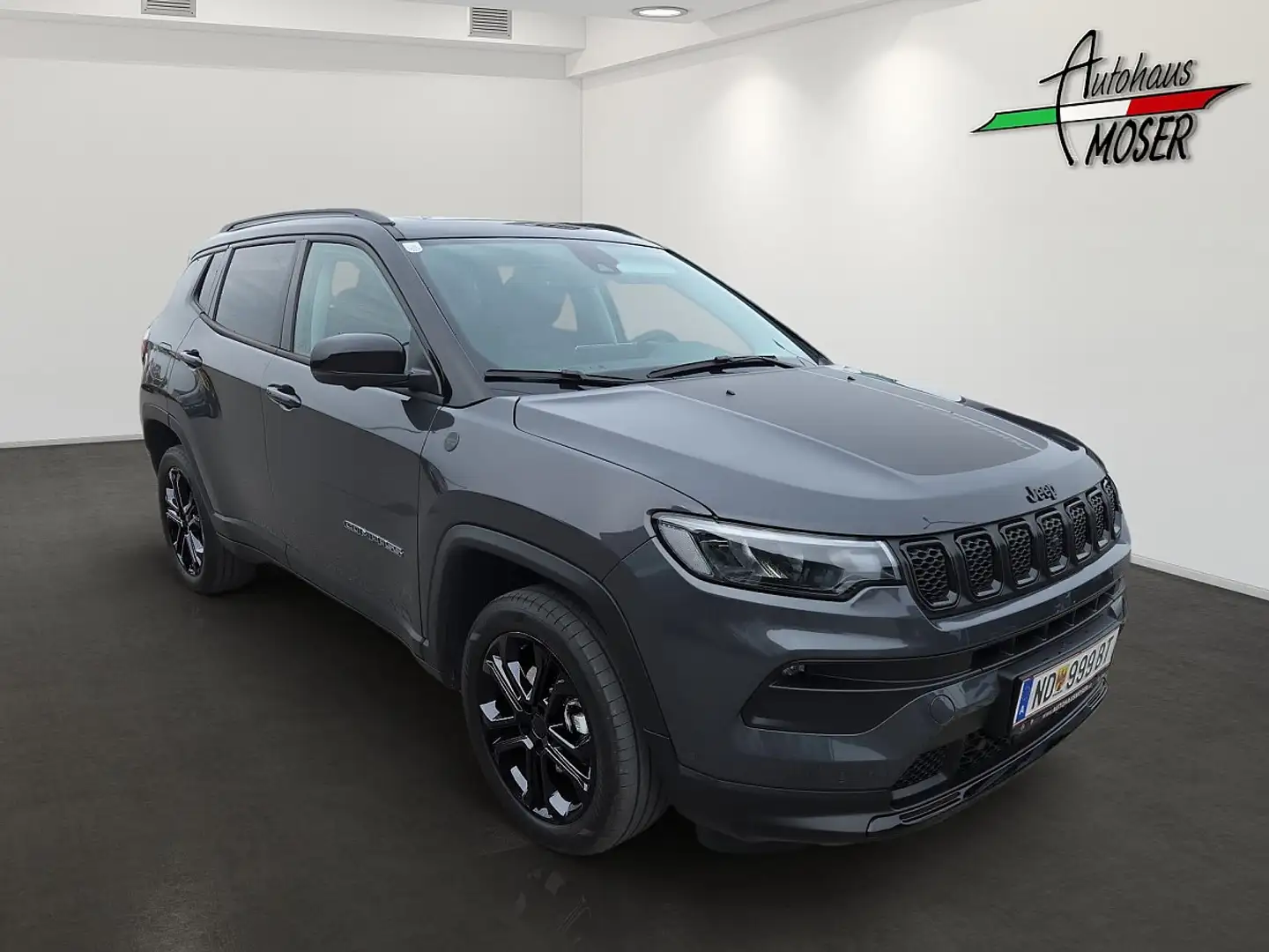 Jeep Compass 1.5 Multiair North Star T4 FWD DCT7 e-Hybrid MHEV Grau - 2