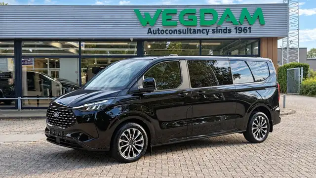 Ford Tourneo Custom 2.5 PHEV 340 L2 TITANIUM X 8p VIP bus 45.999 ex BT
