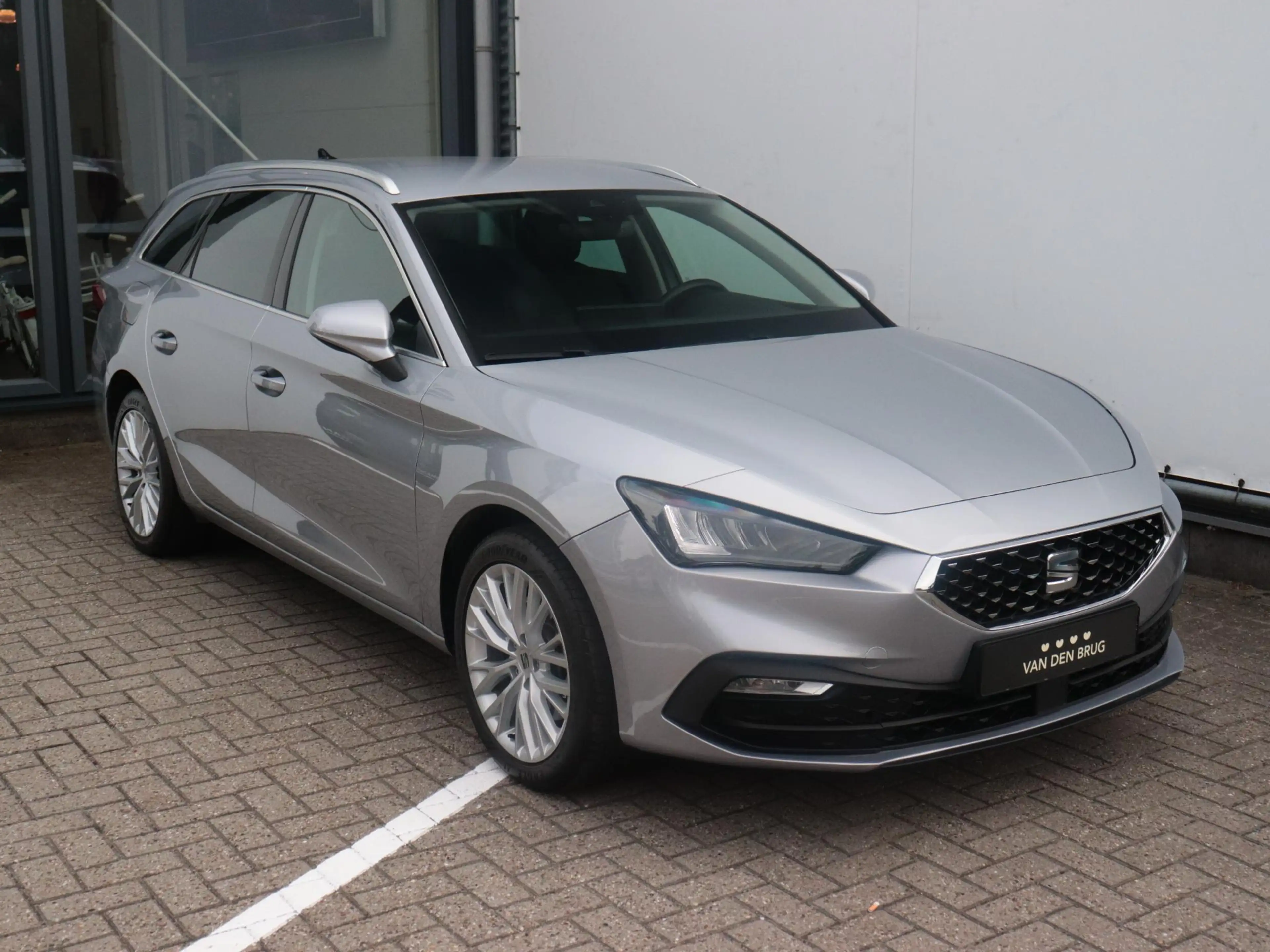 SEAT Leon e-Hybrid Sportstourer 1.4 TSI eHybrid PHEV FR | Sfeerverlic — photo 8