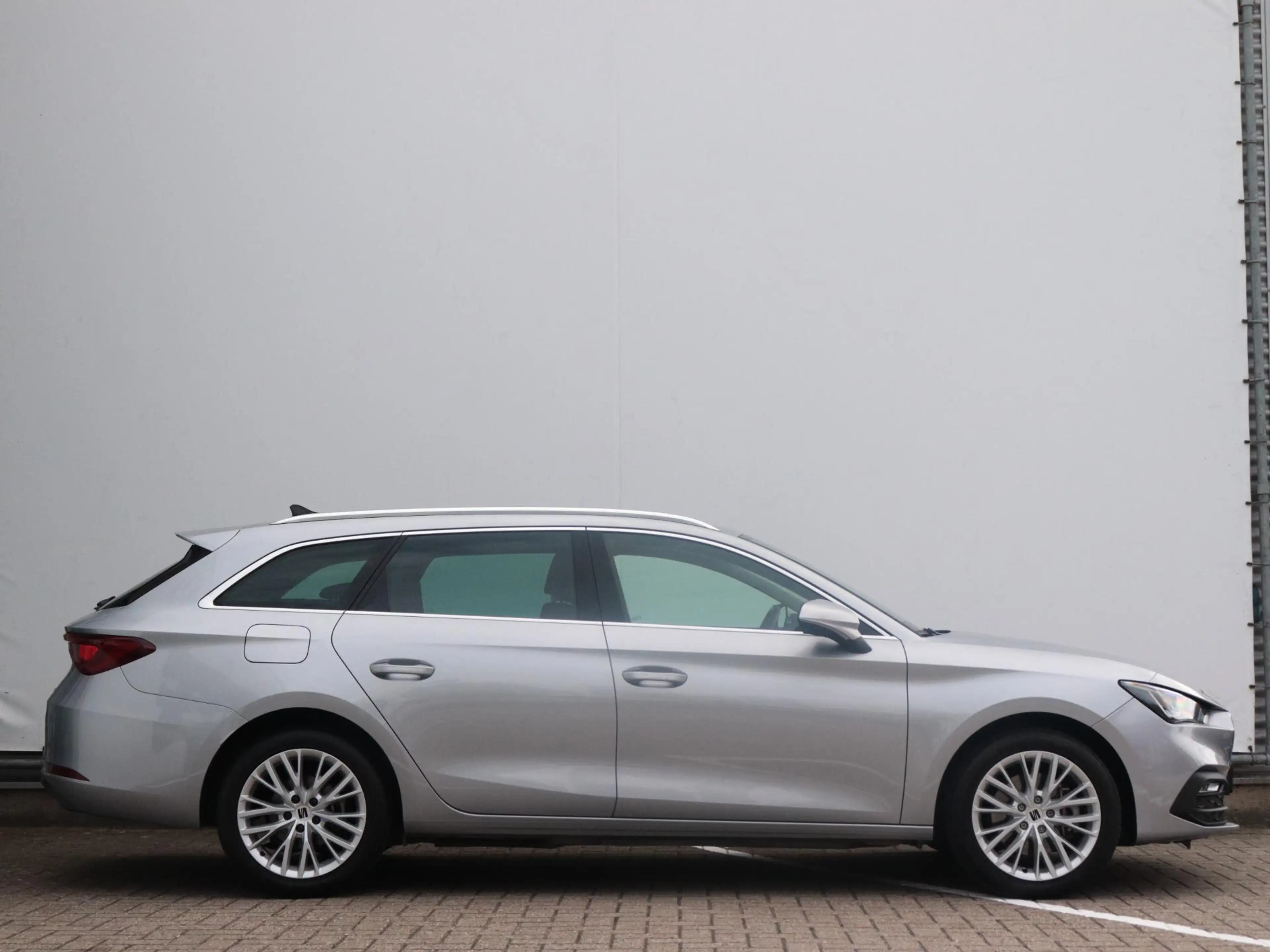 SEAT Leon e-Hybrid Sportstourer 1.4 TSI eHybrid PHEV FR | Sfeerverlic — photo 2