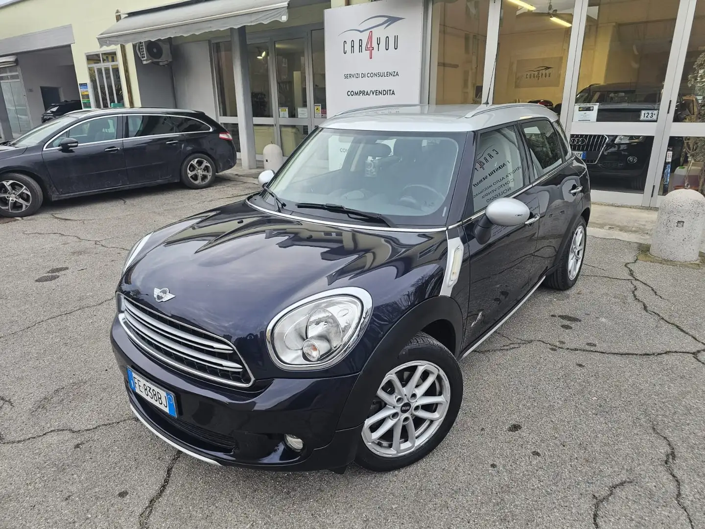 MINI Cooper D Countryman Mini Countryman R60 1.6 all4 E6, Blau - 1