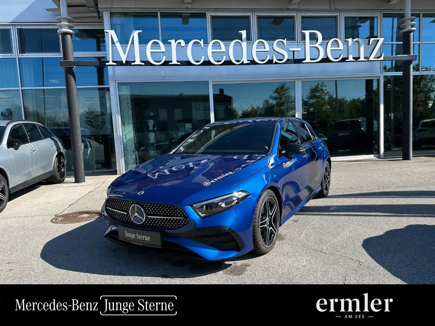 Mercedes-Benz A 200 AMG Night Sitzheizung Rückfahrkamera Blau - 1