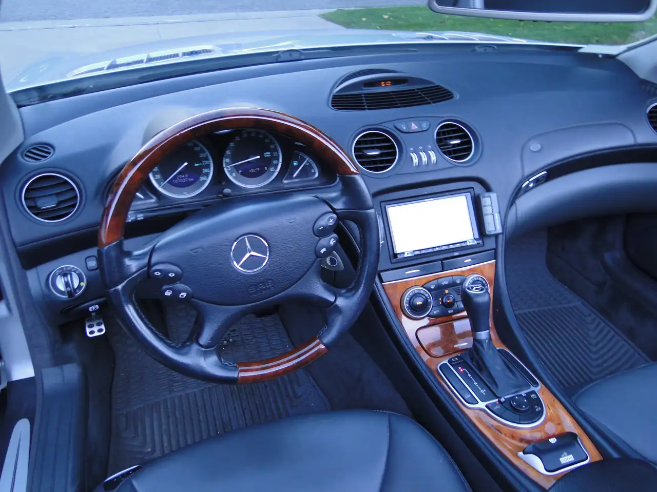 2005 Mercedes-Benz SL