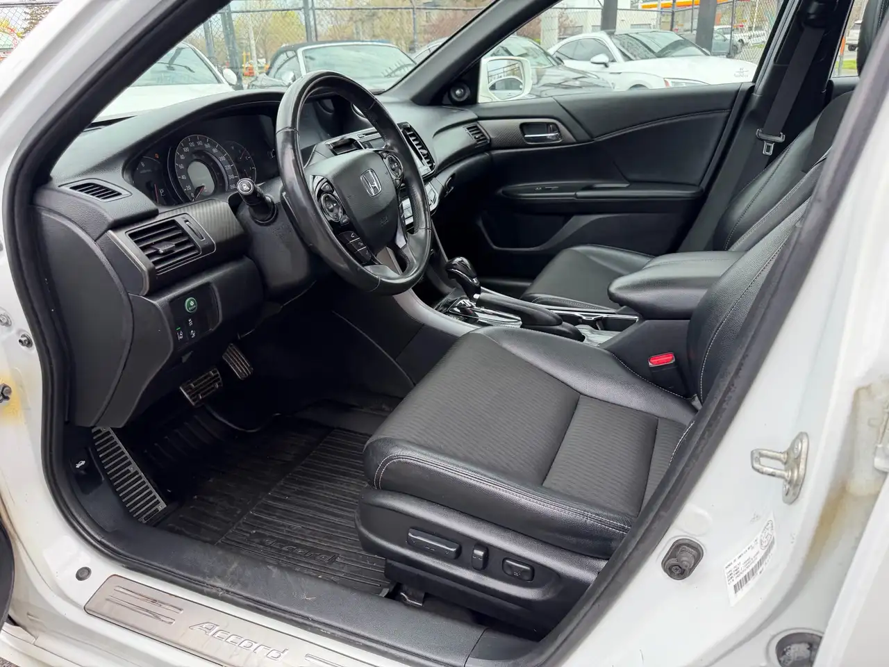 Honda Accord снимка Honda Accord