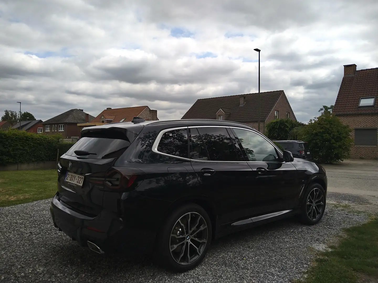 BMW X3 X3 Pack M 2.0 dA sDrive18 MHEV Zwart - 2
