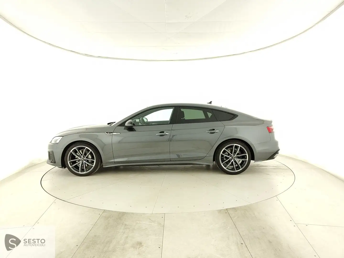Audi A5 II 2020 Sportback Sportback 40 2.0 tdi mhev S lin Grigio - 2