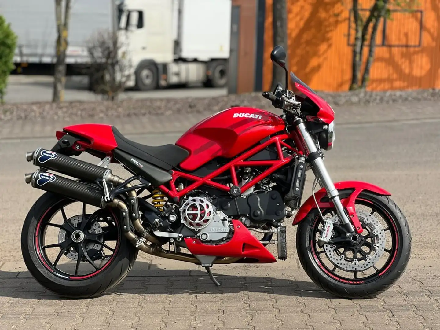 Ducati Monster S4R Rot - 2