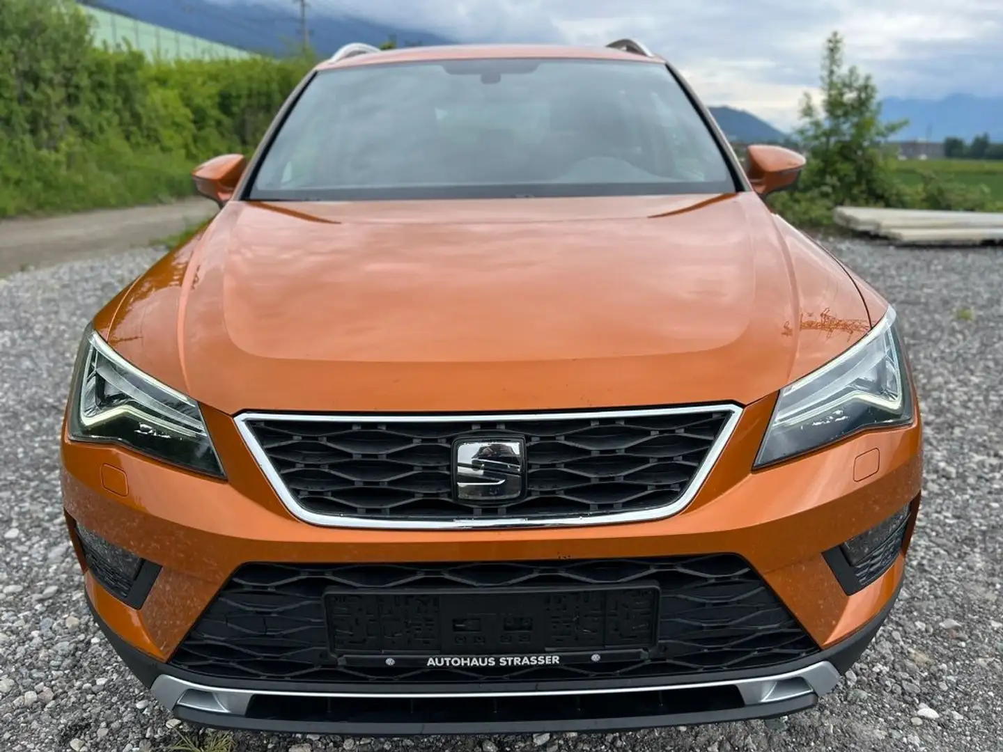 SEAT Ateca 1.4 TSI Xcellence DSG Navi PDC Euro-6* Orange - 2