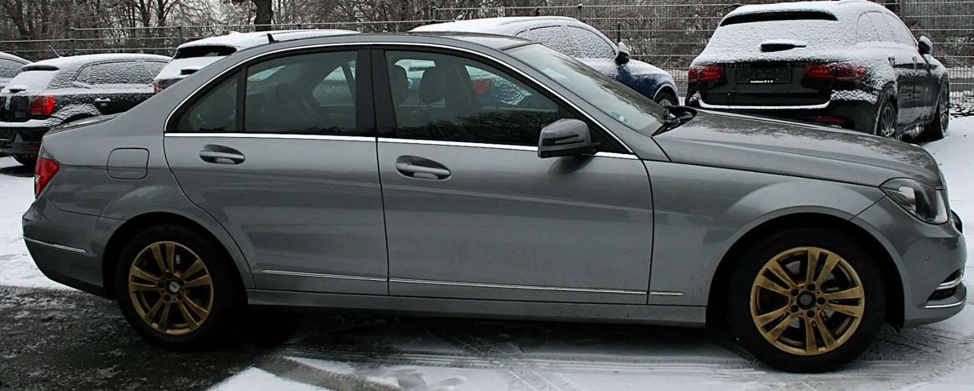 Mercedes-Benz C 180 Limousine+Navi+Sitzheizung+HZ+PDC Silber - 2