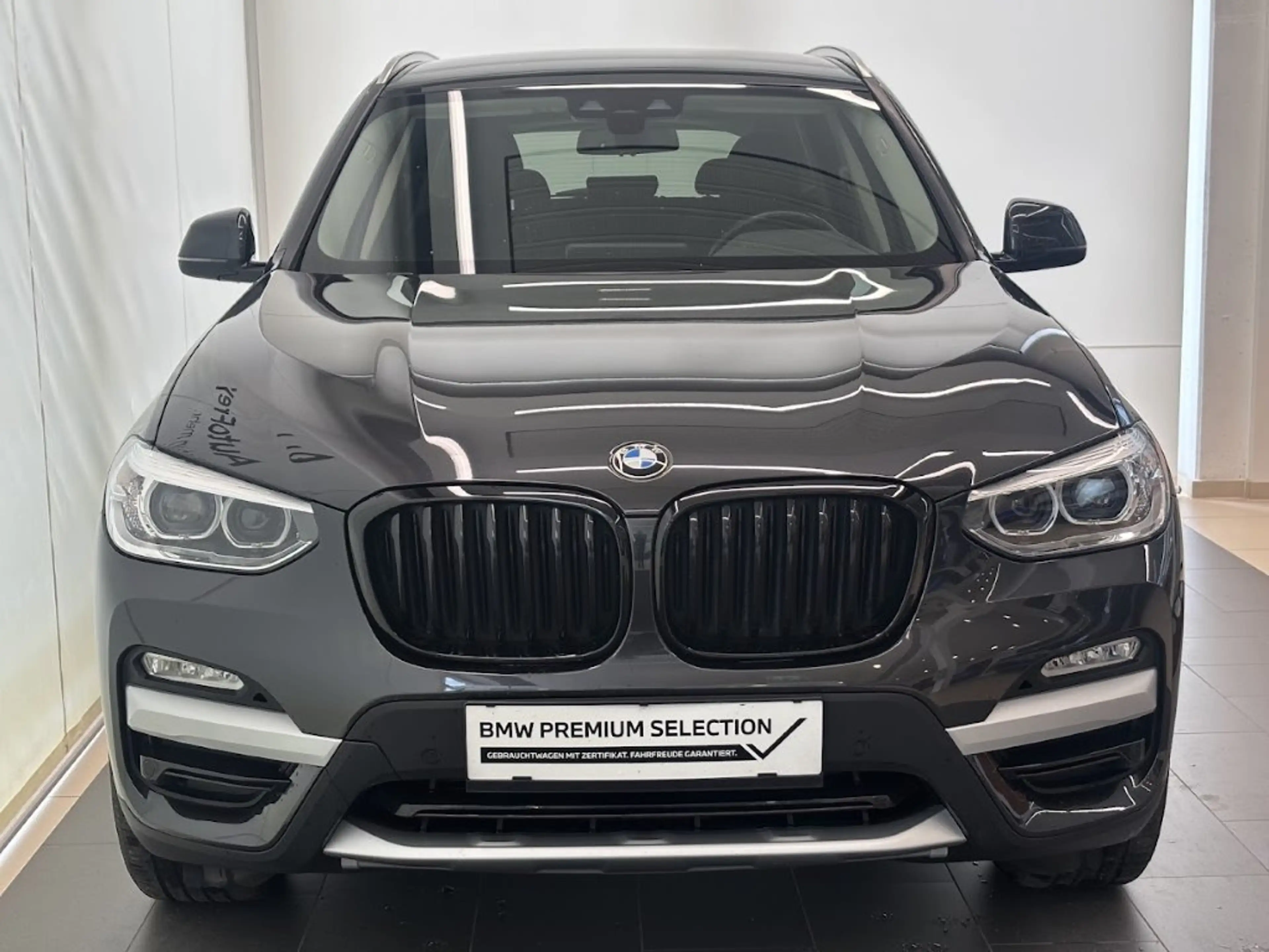 BMW X3 xDrive20d — photo 13