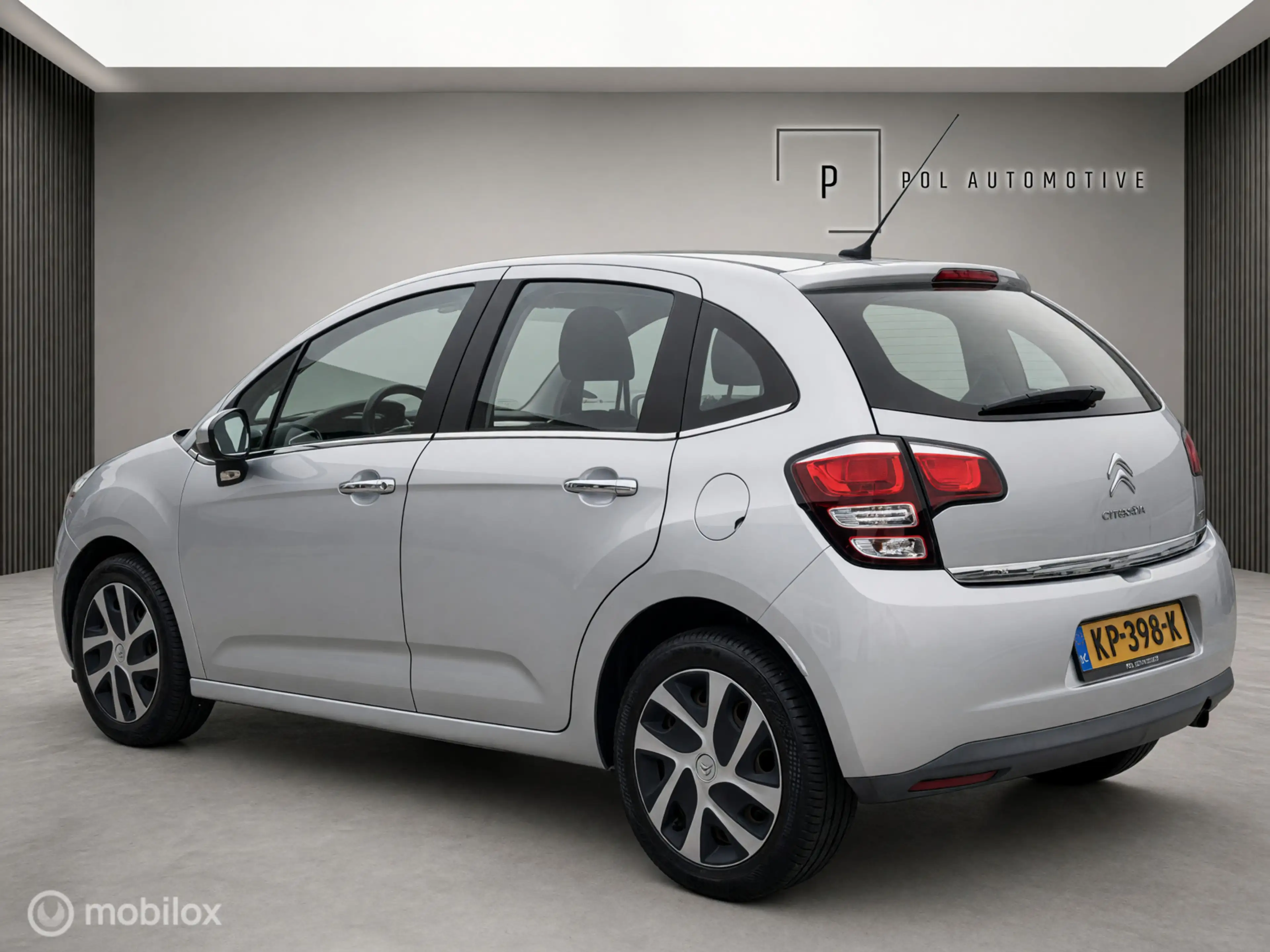 Citroen C3 1.2 PureTech Shine — photo 3