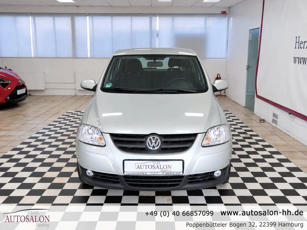 2011 Volkswagen Fox Style*2Vorb*Klima*LM auf Ganzjahres.R.TÜV Neu*S.Ge, photograph 2