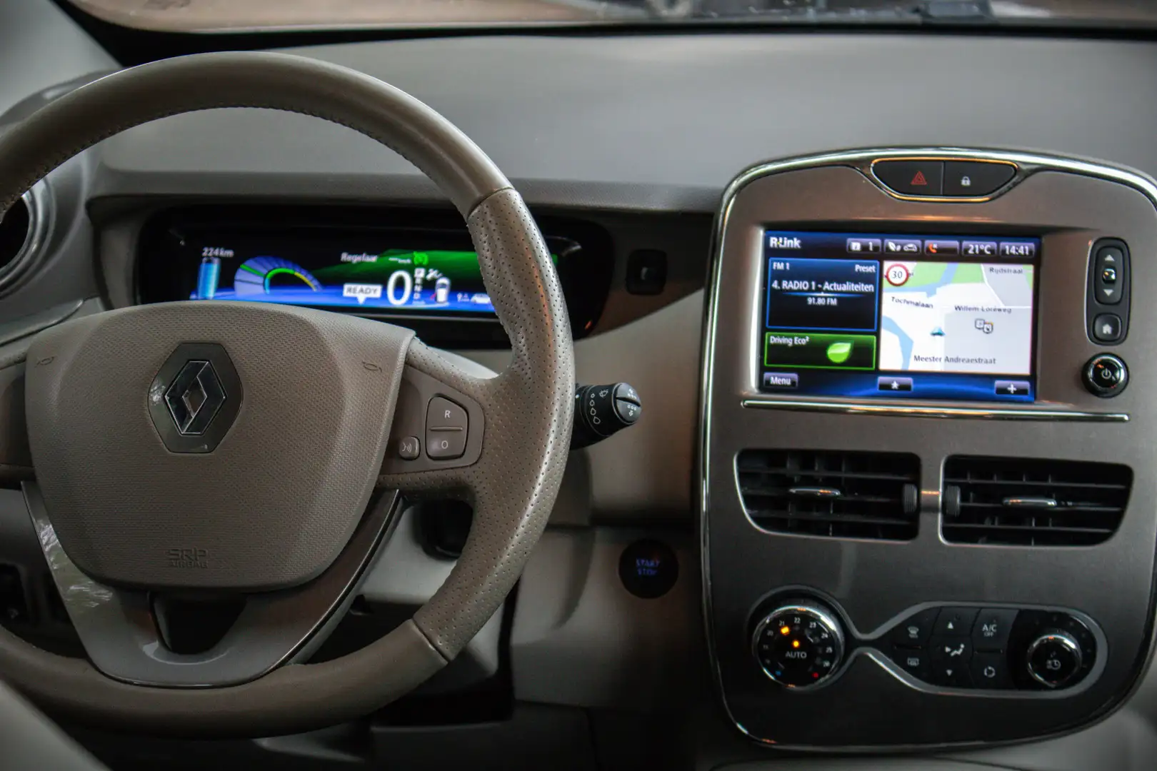 Renault ZOE R90 Edition One 41 kWh | Huuraccu | Bose | Achteru Grijs - 2