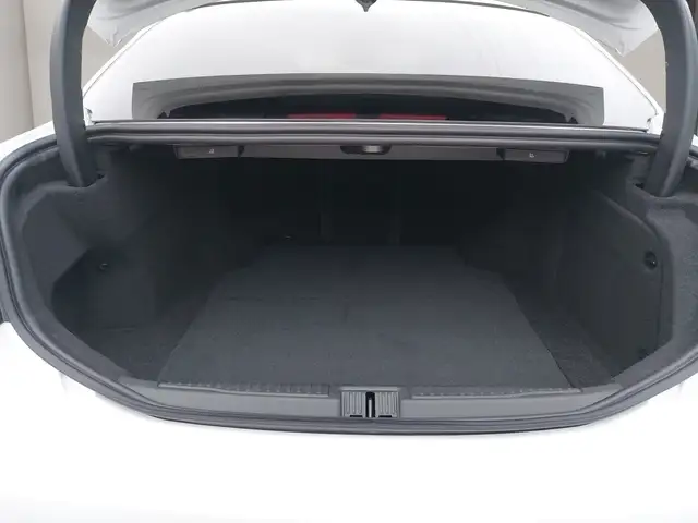 Alfa Romeo Giulia Veloce 2,0 280PS Q4 Ansicht 11