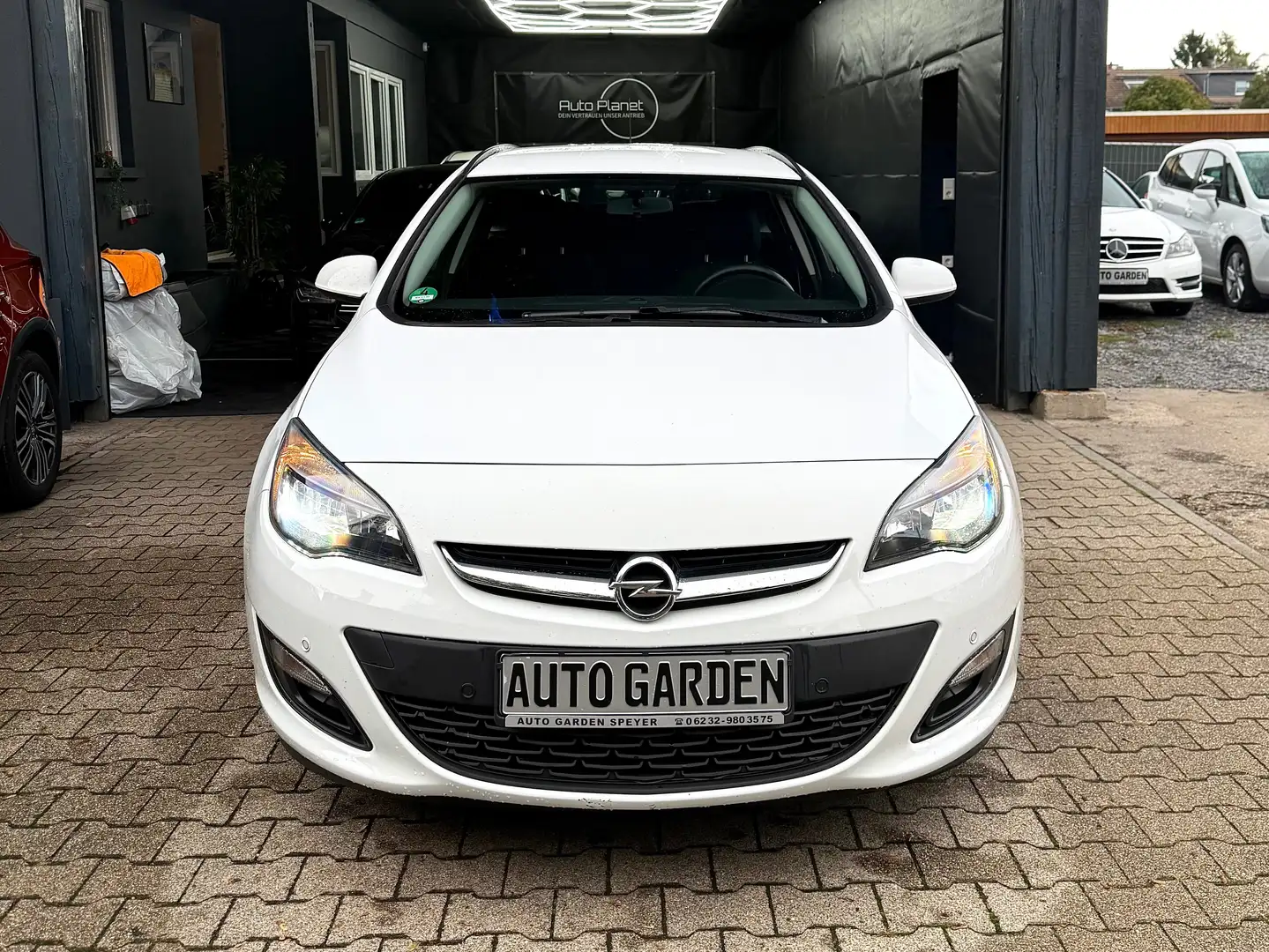 Opel Astra Selection, Top Zustand Weiß - 2