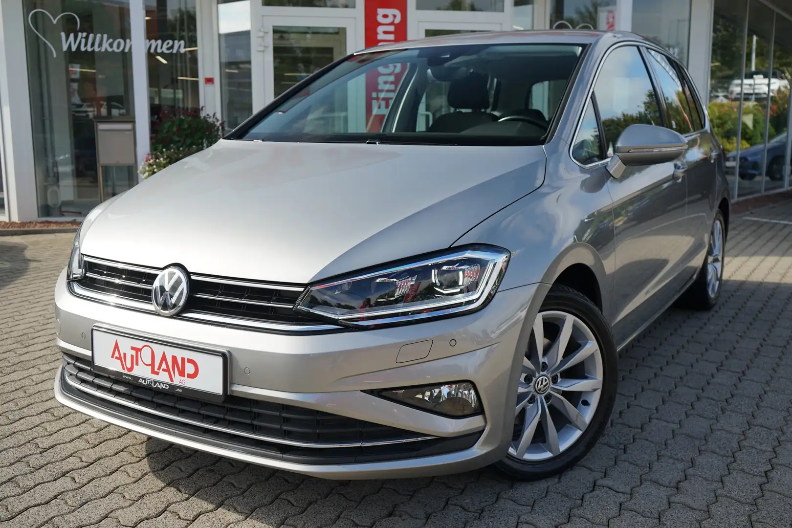 Volkswagen Golf Sportsvan 1.5 TSI Highline LED Navi Kamera Silber - 2