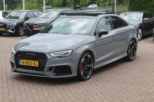 Audi RS3 view 6