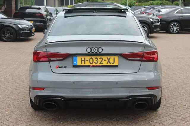 Audi RS3 view 16