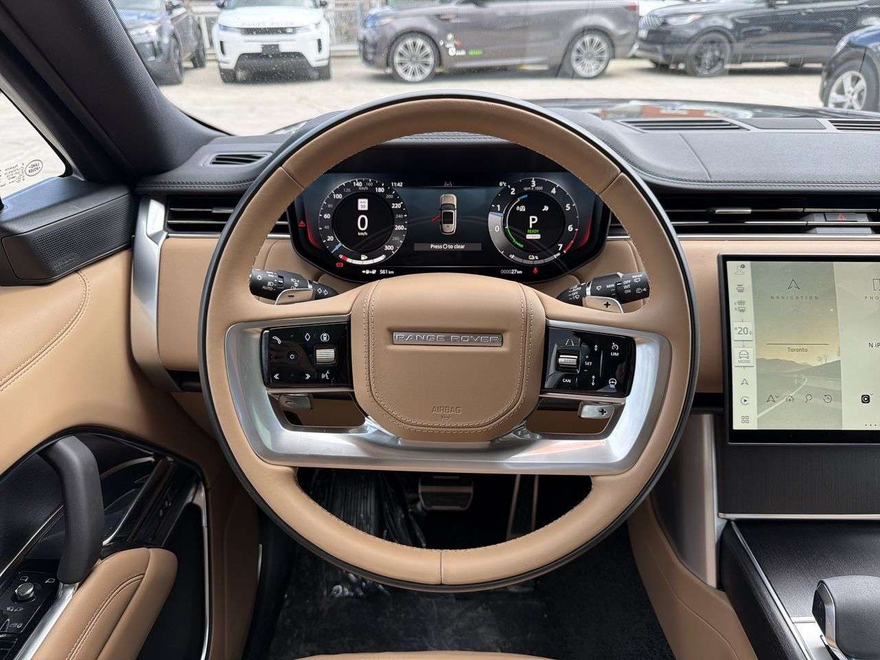 2026 Land Rover Range Rover P460e SE SWB thumb 11