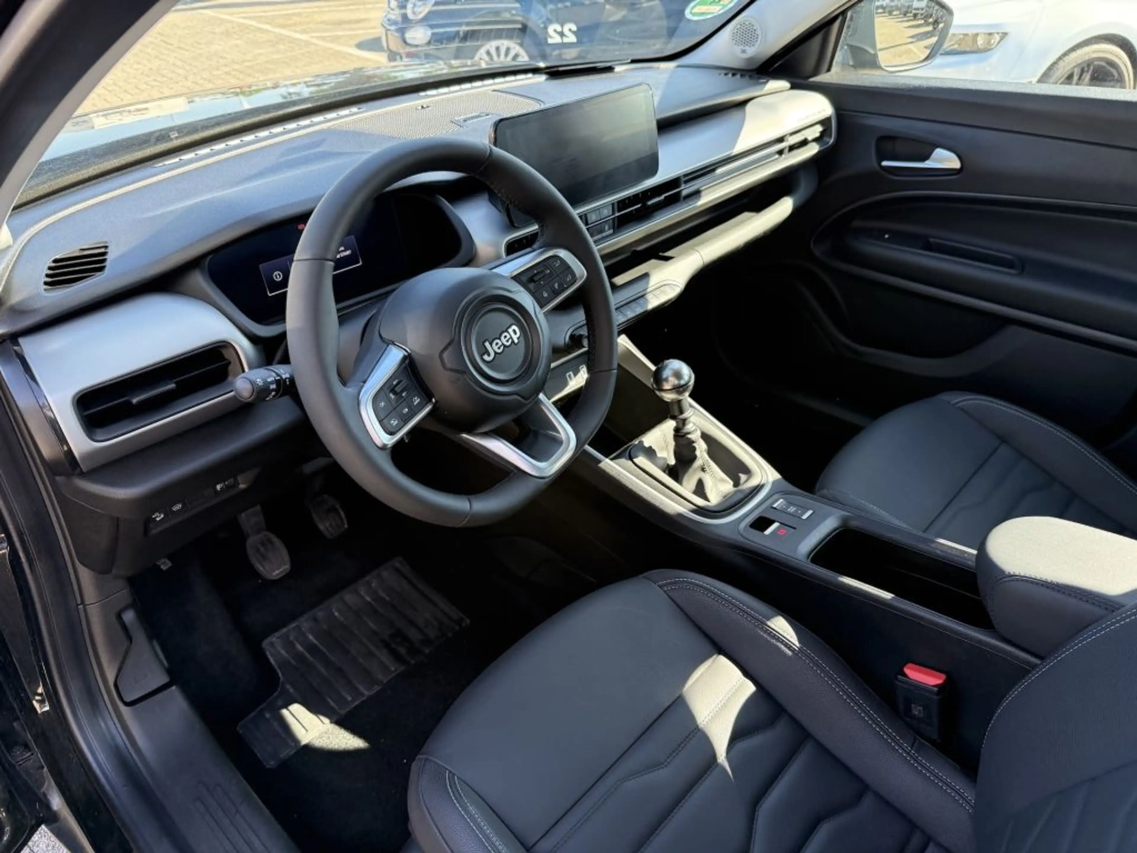 Jeep Avenger 1.2 GSE T3 Turbo-Benzin GDI Altitude — photo 11