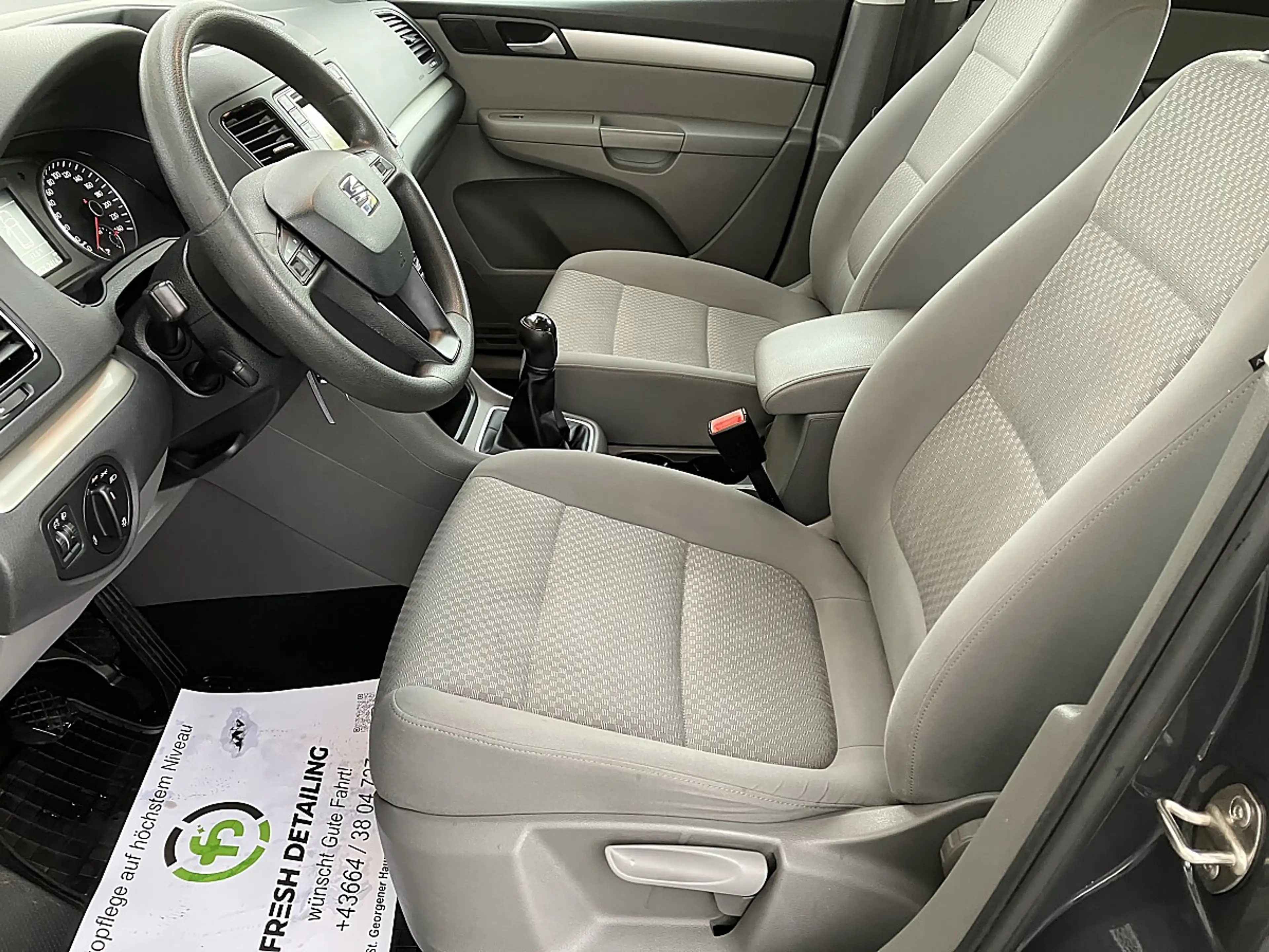 SEAT Alhambra 2.0 TDI Business — photo 14