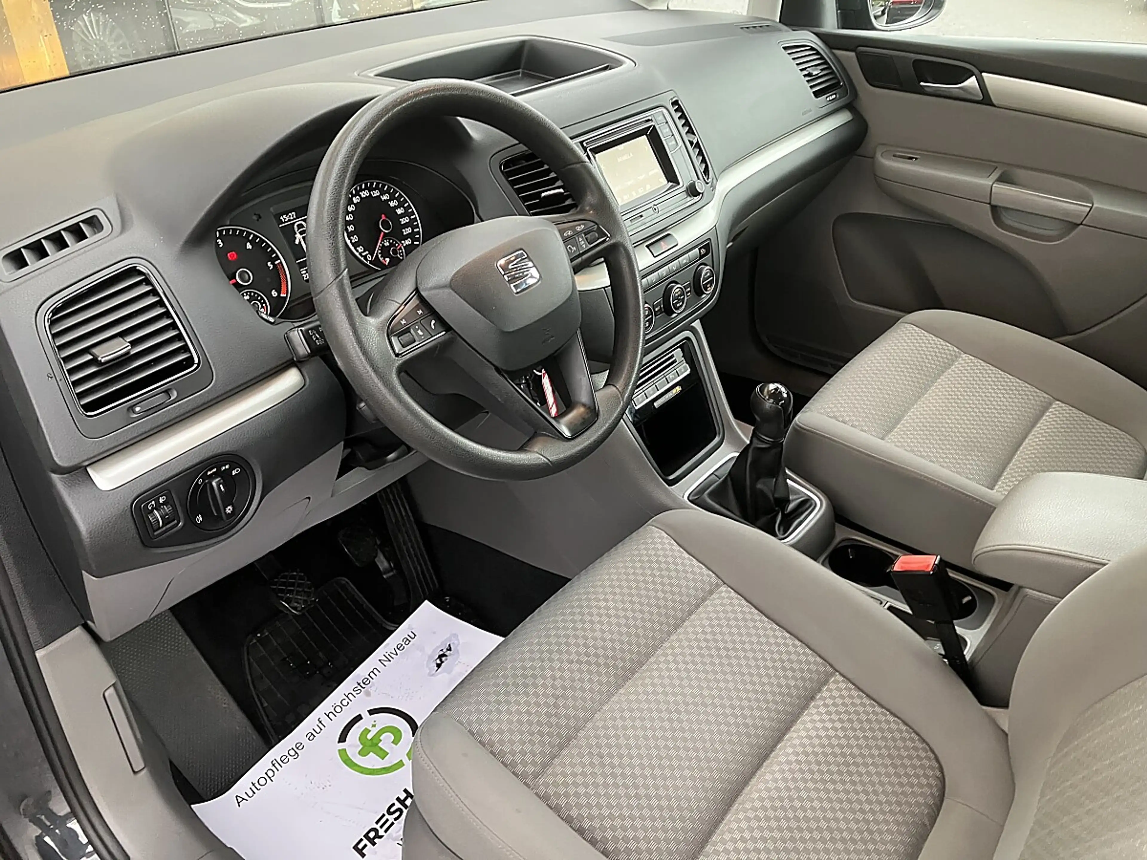 SEAT Alhambra 2.0 TDI Business — photo 9