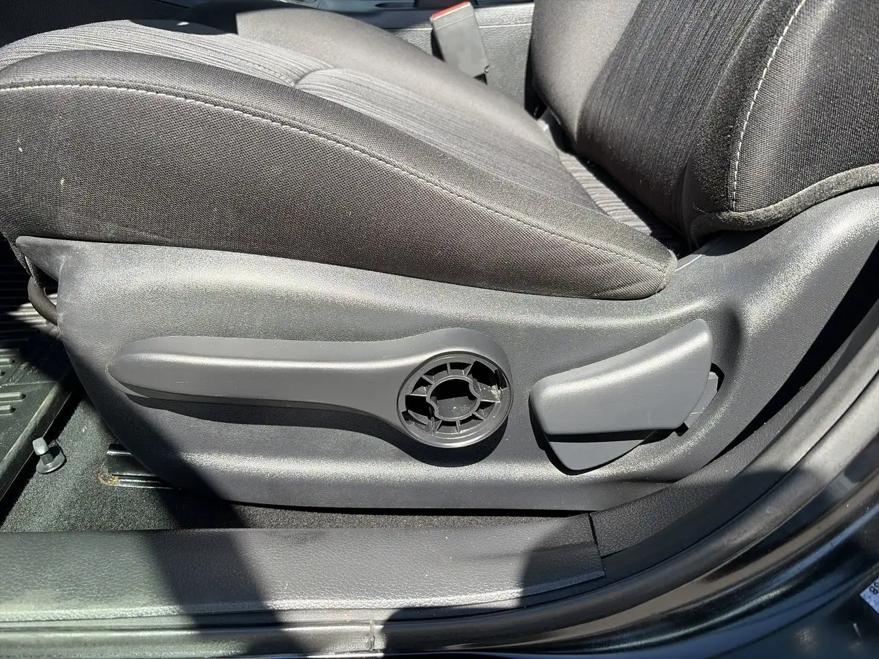 Nissan Sentra снимка Nissan Sentra