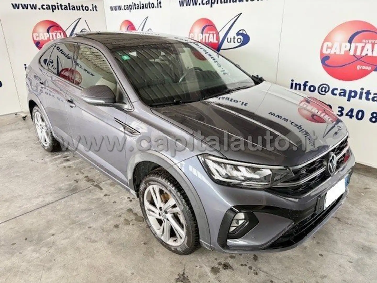 Volkswagen Taigo 1.0 tsi R-Line 110cv NETTO 11900 Grijs - 2