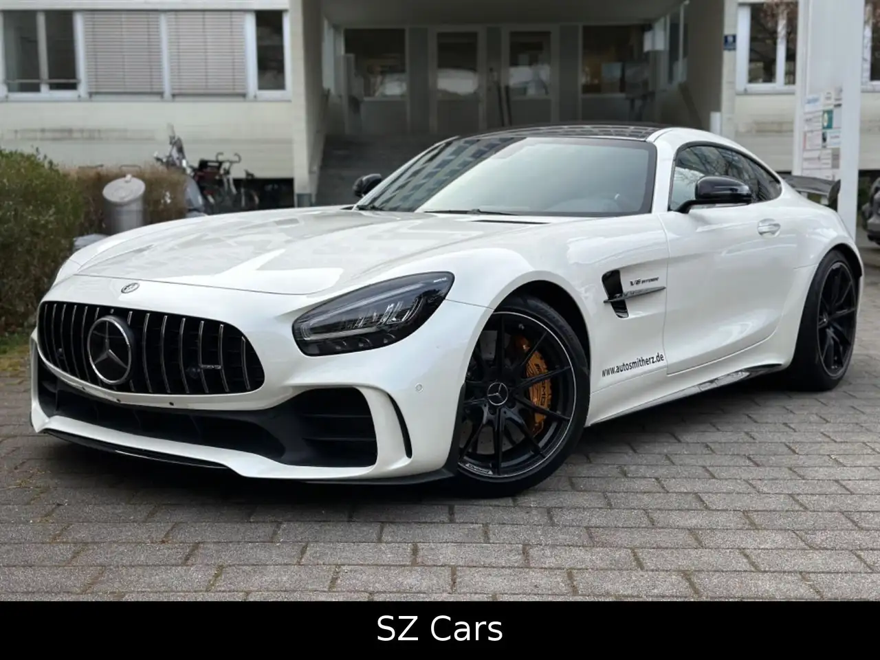 Mercedes-Benz AMG GT