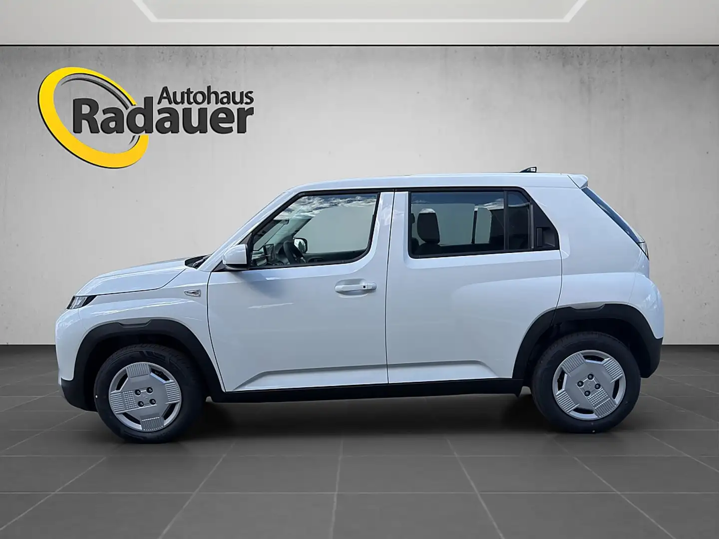 Hyundai Inster 42kWh Smart Line *AKTIONSMODELLSUPERDEAL* Weiß - 2