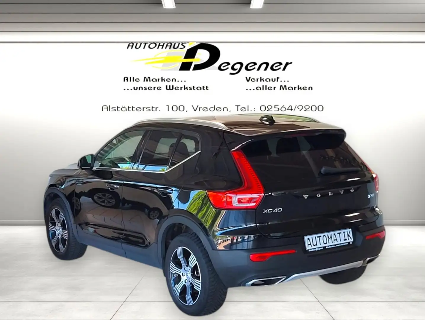 Volvo XC40 Automatik 170PS/ Allwetterr. / Winter PK Noir - 2