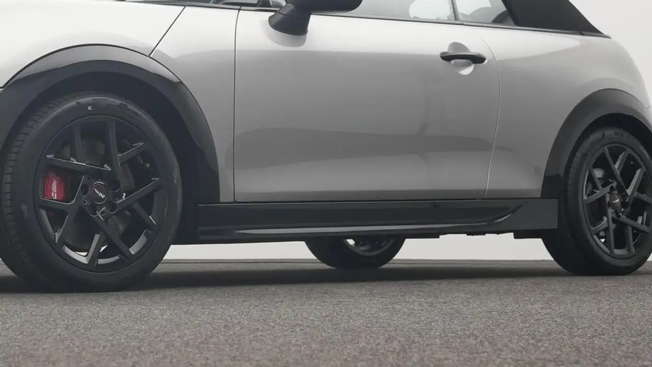 MINI John Cooper Works Cabrio John Cooper Works Trim 17