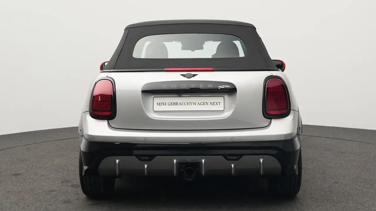 MINI John Cooper Works Cabrio John Cooper Works Trim 24