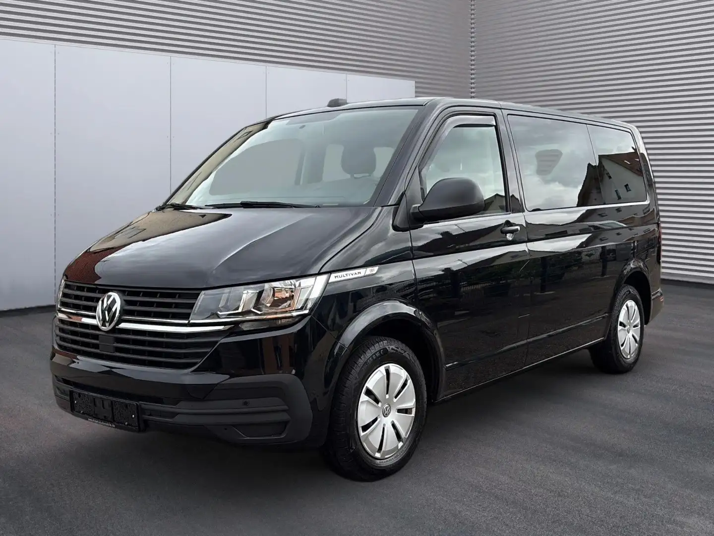 Volkswagen T6.1 Multivan T6.1 Multivan Standh. AHK PDC Noir - 1