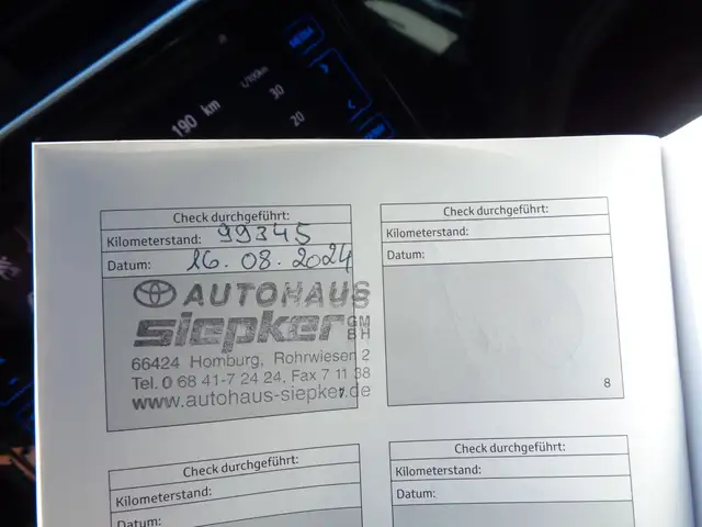 Toyota Auris view 14