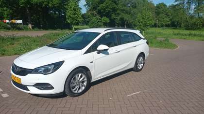 Opel Astra Sports Tourer 1.2 Clima,cruise,navi, PDC, 6 versne