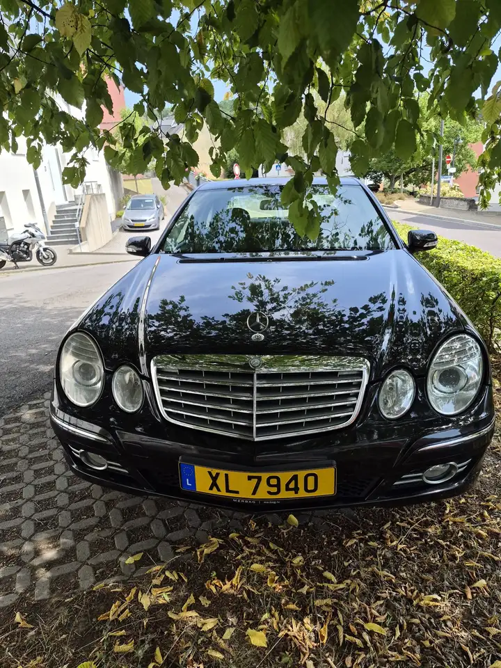 Mercedes-Benz E 220