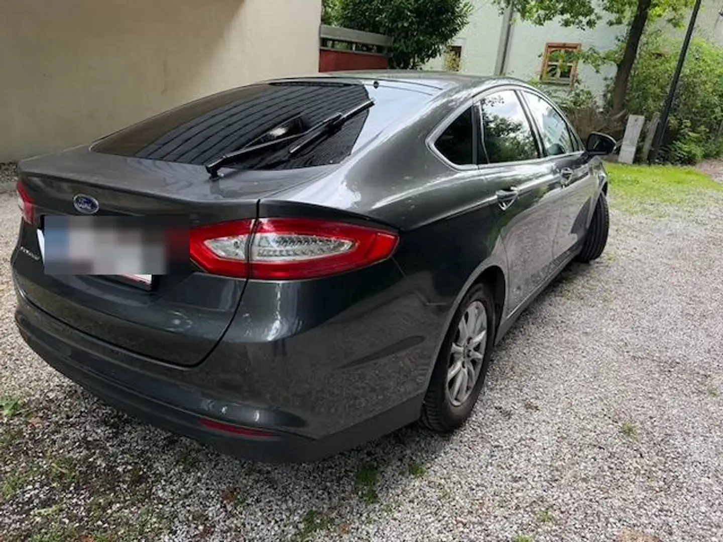 Ford Mondeo Mondeo Trend/Titanium 1,5 EcoBoost Grau - 2