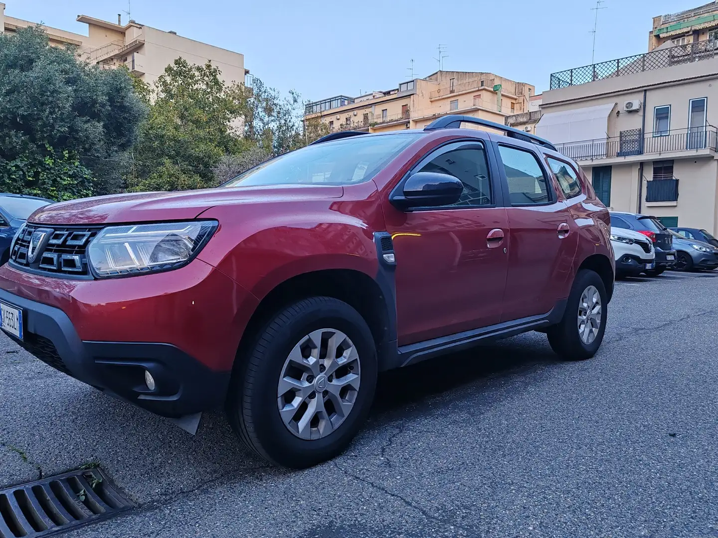 Dacia Duster 1.0 tce Comfort 4x2 100cv - 1