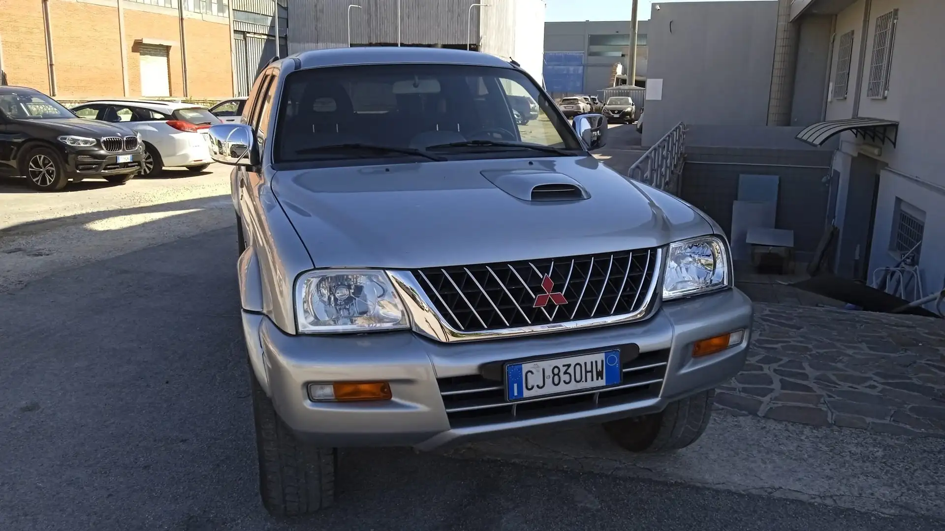 Mitsubishi L200 L200 Cab III 2001 d.cab 2.5 tdi GLS Air 4wd 115cv Grigio - 2