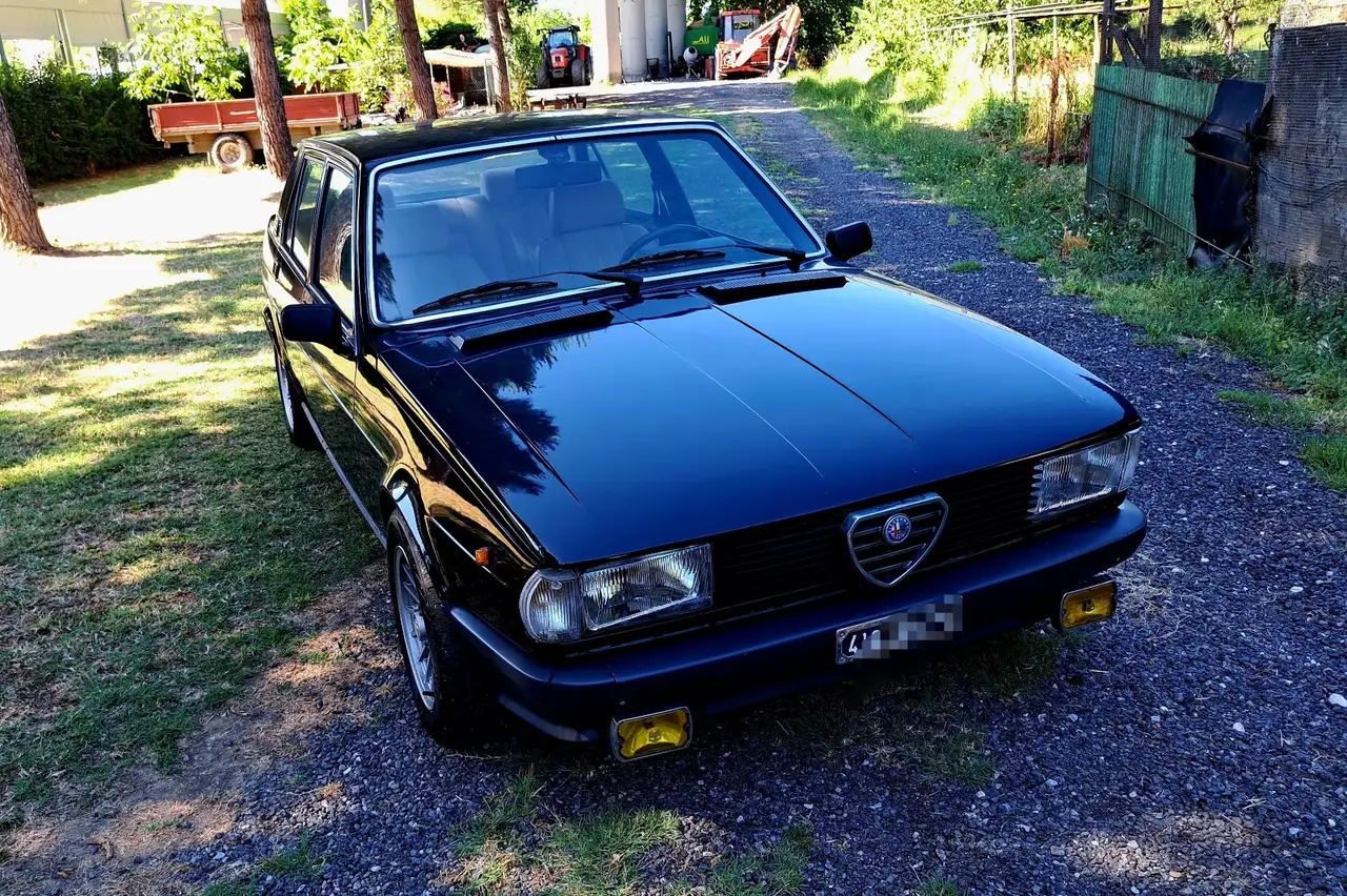 Alfa Romeo Giulietta 1.6, foto 2