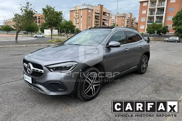 Mercedes-Benz GLA 250 GLA 250 e EQ-Power Automatic Sport Plus
